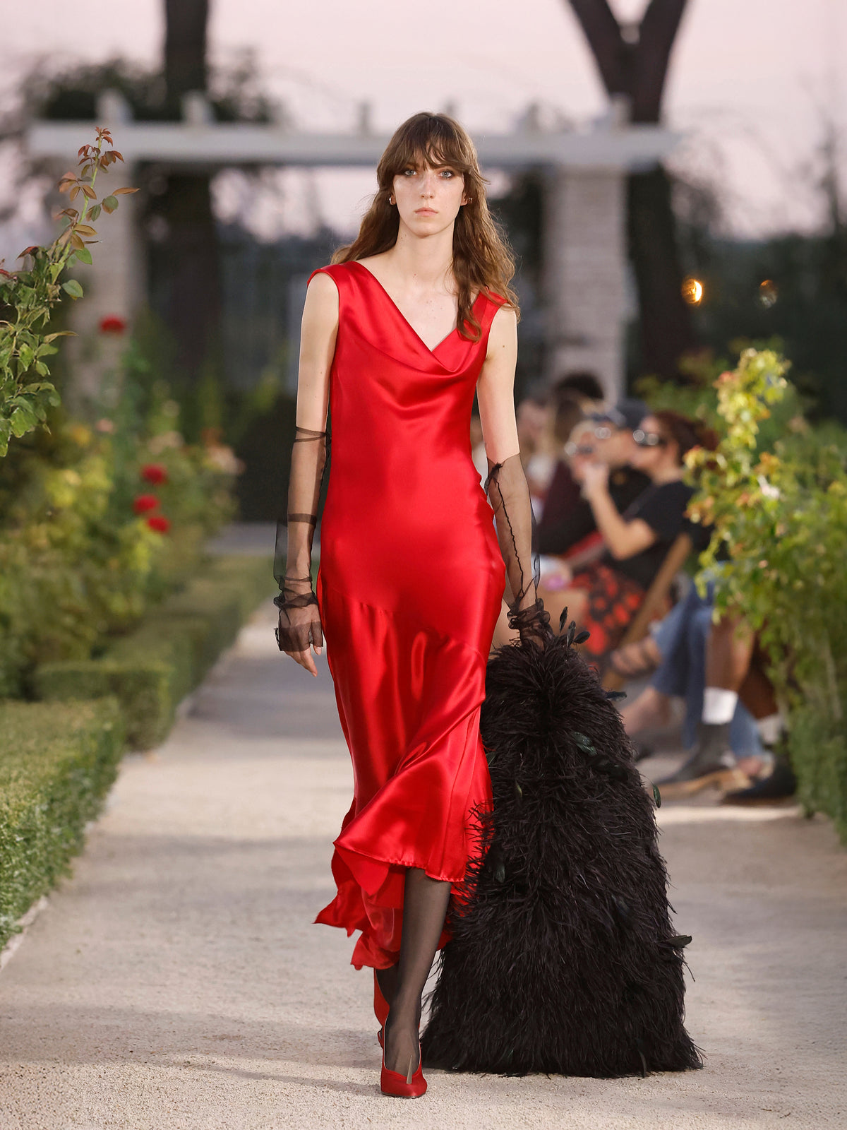 Borlón Red Dress