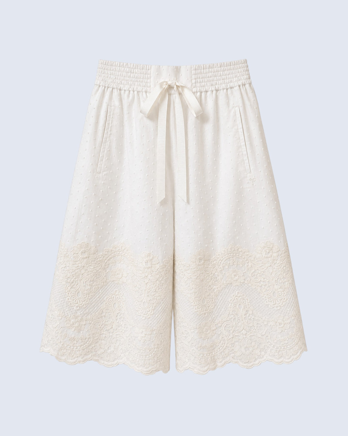 White Lace Bermuda
